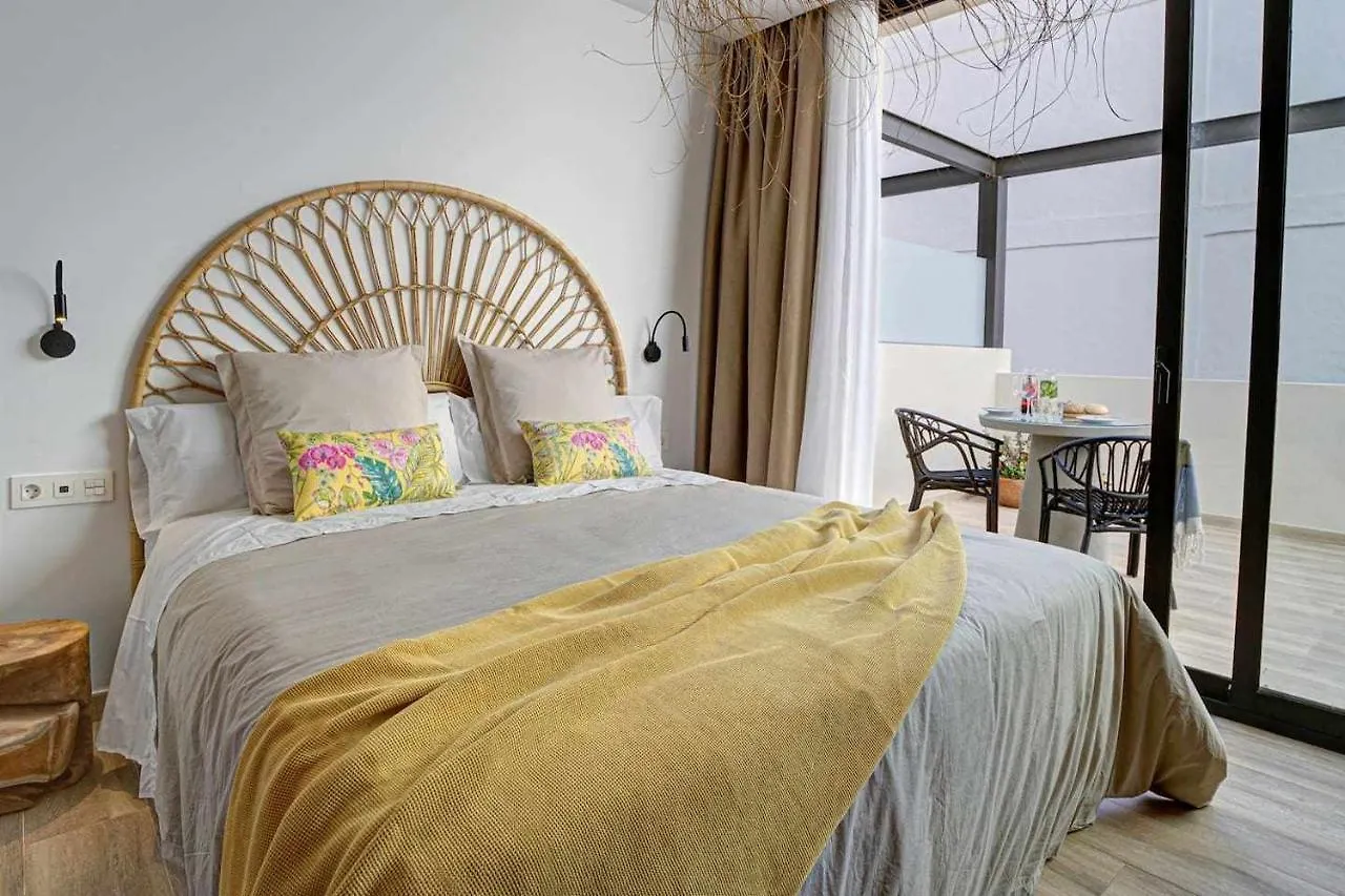 Jable Suites Apartamentos De Lujo En El Centro Corralejo 0*,  Spain